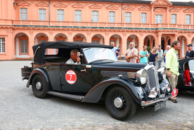 Wolseley 18hp Tourer (1937) an der RAID Suisse-Paris 2016