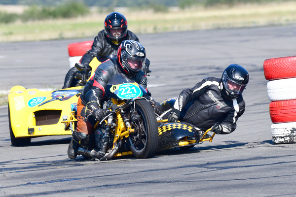 Yamaha XS 750 (1972) – Historisches Flugplatzrennen Zweibrücken 2024