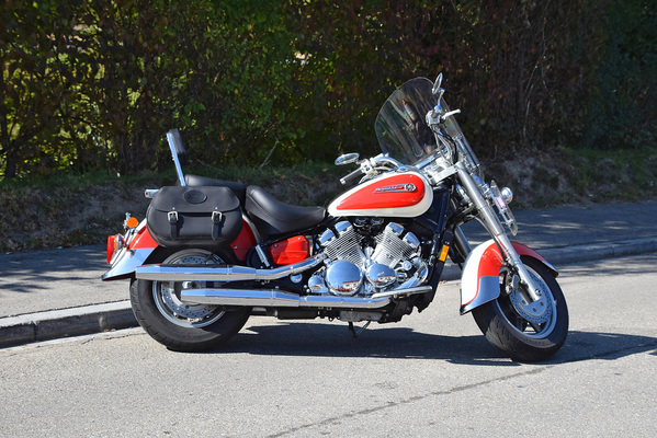 Yamaha XVZ 1300 A Royal Star (1996) - als Lot 16 an der Versteigerung der Oldtimer Galerie Toffen am 20. Oktoberl 2018