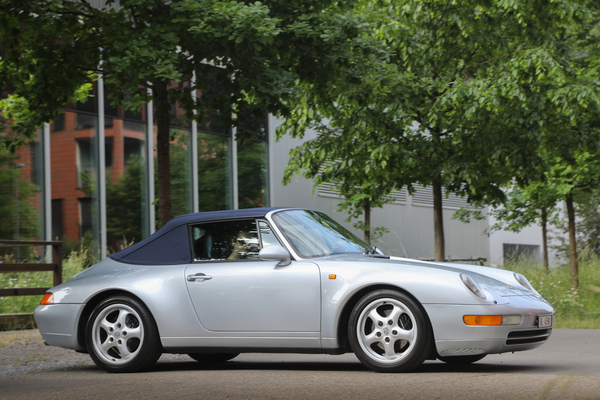 Youngtimer Meeting Mall of Switzerland - Porsche 993 Cabriolet - Swiss Classic World Lucerne 2023