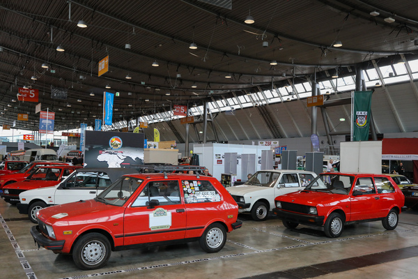 Yugo Clubstand mit grosser Auswahl an Fahrzeugen - 24. Retro Classics Stuttgart 2025
