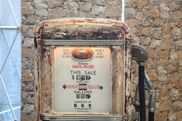 Zapfsäulentechnik von früher - Swiss Classic World Luzern 2021