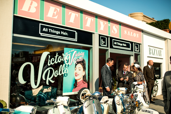 Zeitgenössisch aufgemachter Haarsalon -Goodwood Revival 2018