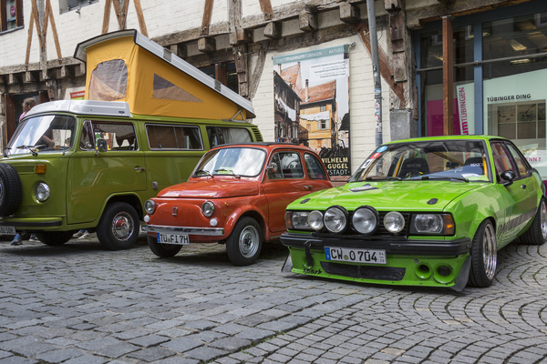 Zeugen der Siebziger: VW T2, Fiat 500 und Opel Ascona B – Tübingen Classic Oldtimerfestival 2024