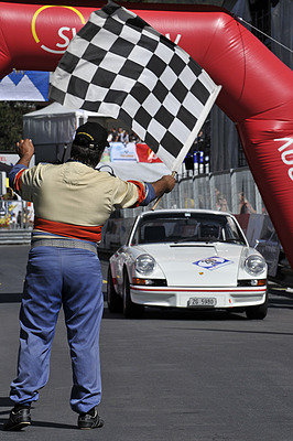 Zieldurchfahrt - Impressionen vom Bergrennen Arosa ClassicCar 2011