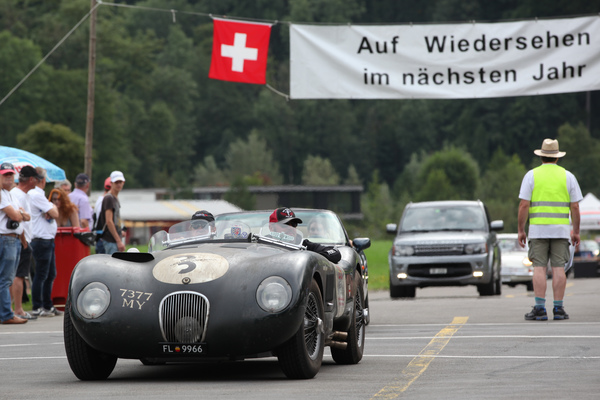 Ziemlich patiniert - Jaguar C-Type - British Car Meeting Mollis 2017