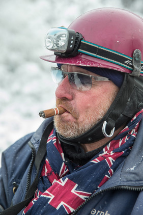 Zigarre und Notlicht als wichtige Ausrüstungsgegenstände - Impressionen von der Planai-Classic 2017