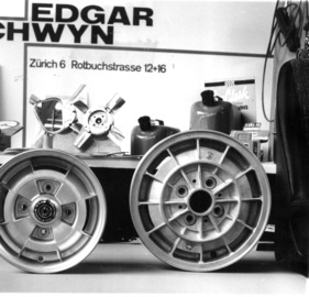 Zubehör für schnelle Wagen - Leichtmetallfelgen bei Edgar Schwyn - Genfer Automobilsalon 1965