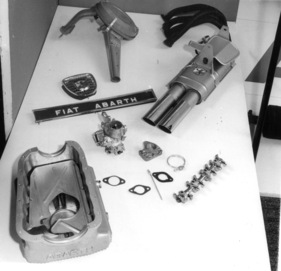 Zubehör für schnelle Wagen - Umbausatz für den Fiat 850 von Abarth - macht den Wagen fast so schnell wie den 850 OT - Genfer Automobilsalon 1965