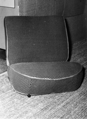 Zubehör - genau angepasste Überbezüge schonen die originalen Sitzbezüge - Genfer Autosalon 1968