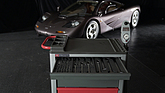 Bild: Zubehör zum McLaren F1 (1995) - angeboten von Gooding & Co an der Pebble Beach Versteigerung vom 13./14. August 2021