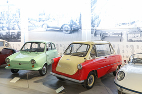 Zündapp Janus (1957) - symmetrisch aufgebauter Kleinstwagen aus Deutschland, 248 cm3 - Microcars-Sonderschau Pantheon 2022/2023