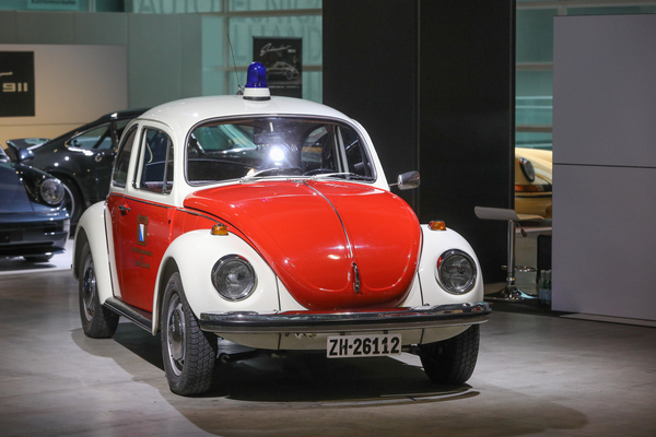 Zürcher Polizeiauto von einst - Auto Zürich 2022