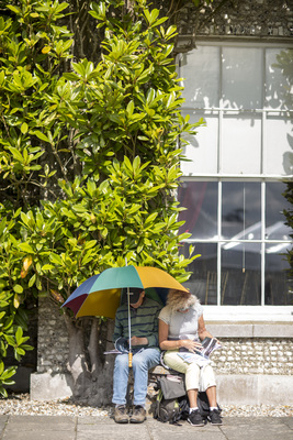 Zuerst das Programm studieren, dann den Event geniessen - Goodwood Festival of Speed 2017