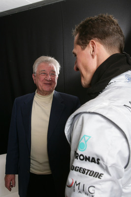 Zufälliges Zusammentreffen von Hans Herrmann und Michael Schumacher