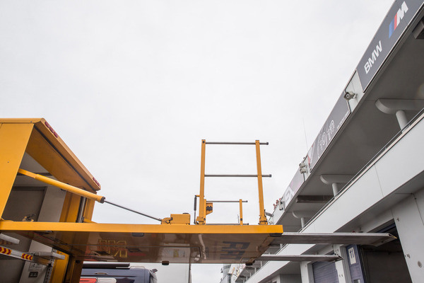 Zurück bleibt aber leider für einmal eine gähnende Leere.