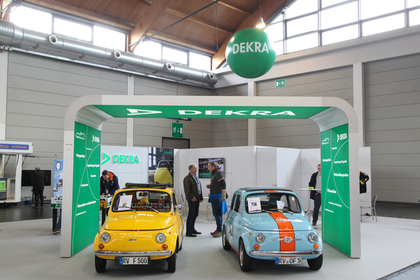 Zweimal Fiat 500 bei Dekra - Motorworld Classics Bodensee 2019