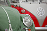 Zweimal Volkswagen - einmal Käfer, einmal VW-Bus - OSMT Zug September 2015 (© Bruno von Rotz, 2015) Zweimal Volkswagen - einmal Käfer, einmal VW-Bus - OSMT Zug September 2015 (© Bruno von Rotz, 2015)