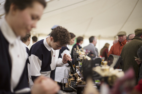 Zwischendurch darf es auch ein Bier sein - Goodwood Members Meeting 2016