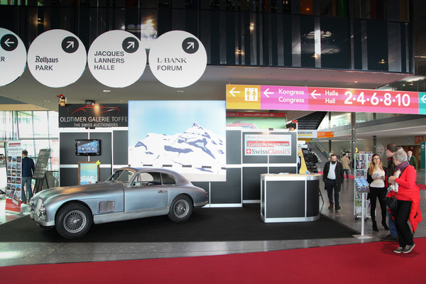 Image: Zwischengas stand at Retro Classics 2019, together with the Oldtimer Galerie Toffen