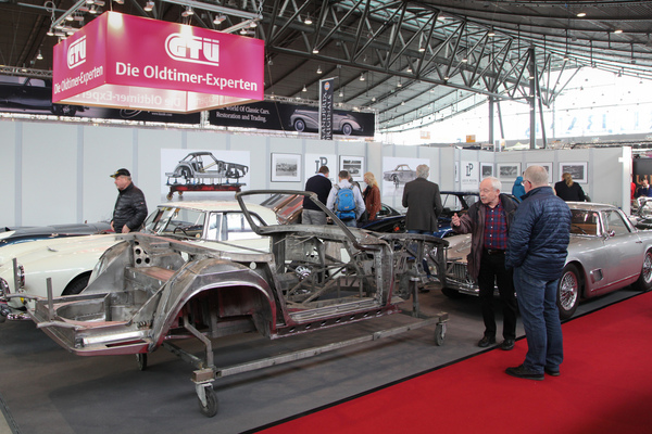 … aber schliesslich gehört auch das Restaurierungen zum Oldtimerhobby …