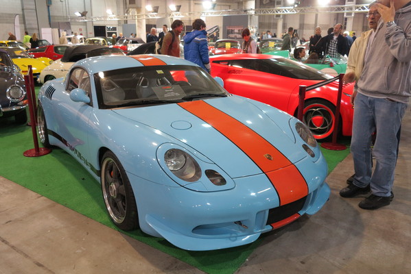 Bild: aus der Neuzeit, der Stola GTS - Eindrücke von der Messe “Auto e Moto d’epoca” in Padua 2013
