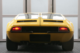 de Tomaso Mangusta (1970) - Heckansicht