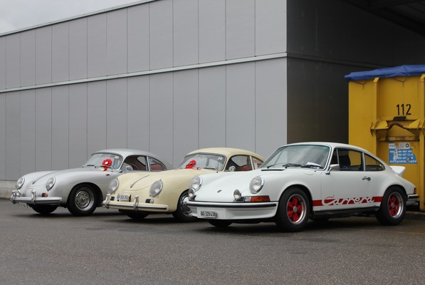Bild der Sieger des Concours, ein Porsche 911 Carrera RS von 1972 - Porsche Classic Day 2012
