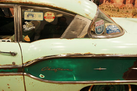 ... der mit zahlreichen zeitgenössischen Aufklebern dekoriert ist. Weiteres Highlight dieser Spezies - der... (Bremen Classic Motorshow 2018)