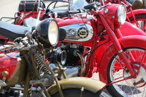 ... diese alte BSA von der Insel - 3. Youngtimer- und Classictreffen Pratteln am 15. Juli 2018