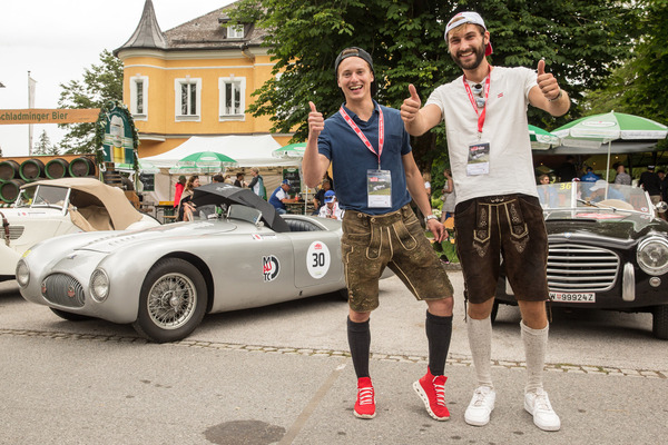 … doch bereits in 12 Monaten kommt die Steirer-Hose wieder zum Einsatz.