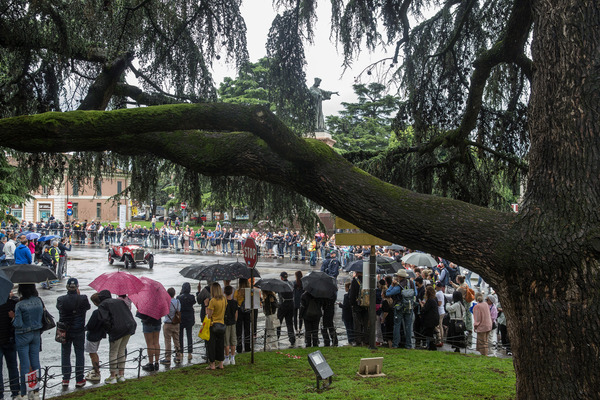 … eine unfreiwillige und kräftige Dusche, was aber ...