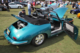 ... es erst ab dem 1967er 911 S gab. Und manchmal bleibt es nicht nur bei jenem moderneren Räderwerk, wie dieses weitreichend individualisierte 356-Cabriolet beweist. Wobei mache Herrschaften ...