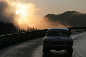 ... im Gegensatz zum „Hundeknochen“ Escort