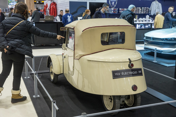 … obwohl es doch auch schon 1941 tolle E-Fahrzeuge gab.