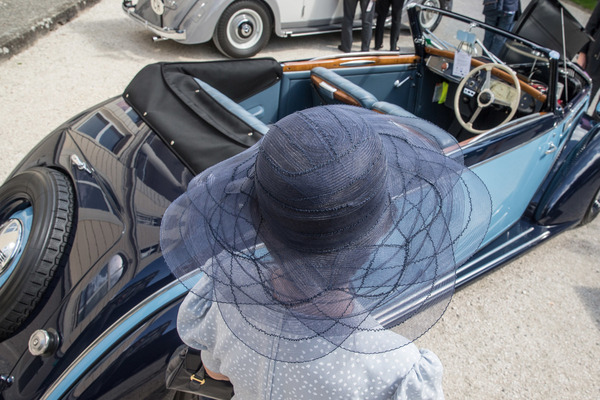 oder blau, Hauptsache passend zum Auto.