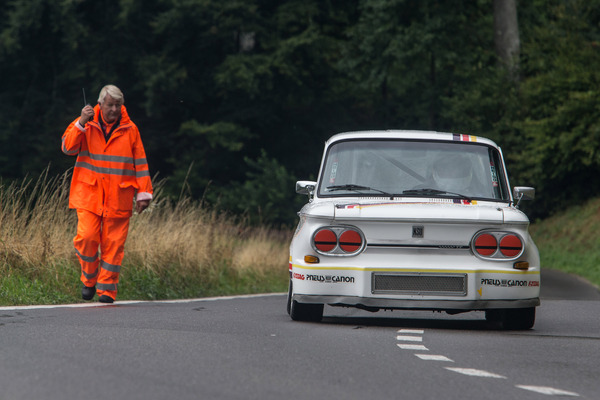 oder rufen Hilfe, egal was das Wetter zu bieten hat."