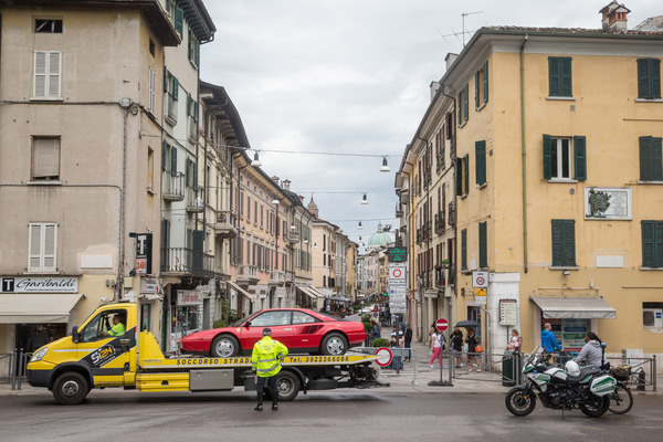 … selbst störende Pferde werden weggebracht.