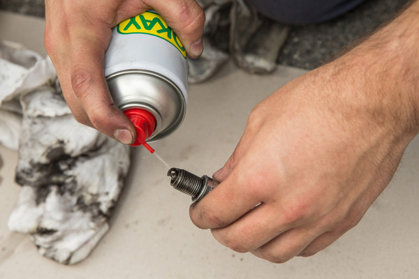 … so müssen verölte Kerzen ab und zu …