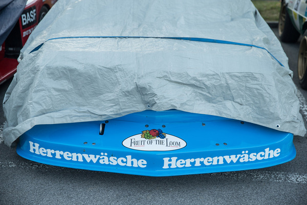 … sondern selbst die Unterhosen gesichert.