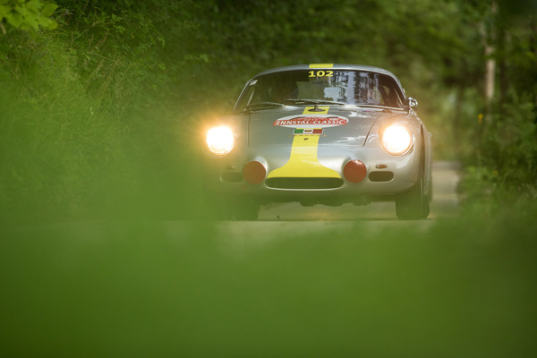Image: and Hans Joachim Stuck enjoyed the scent of the lush leaves.
