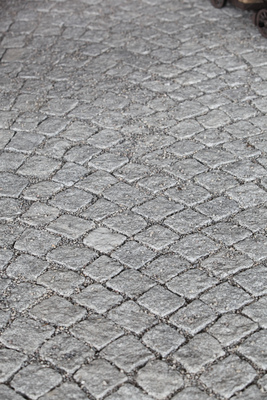 ... über die gepflästerte Tremola Passstrasse .... - Sonderausstellung "Gotthard" im Pantheon 2016