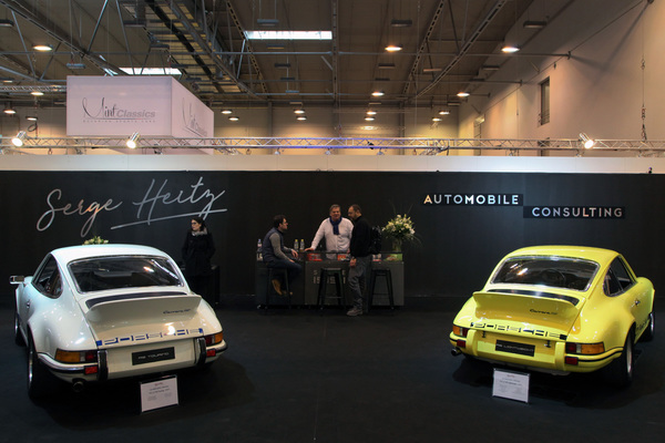 … über geflügelte Porsche, …