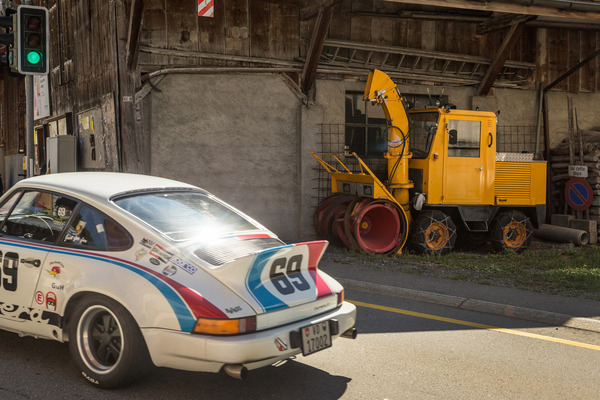 ... und Schneefräse in die Ecke gestellt werden.