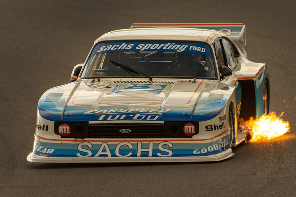 ... und vor allem heiss her