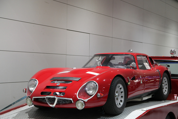 … vom millionenteuren Alfa Romeo Giulia TZ2, …