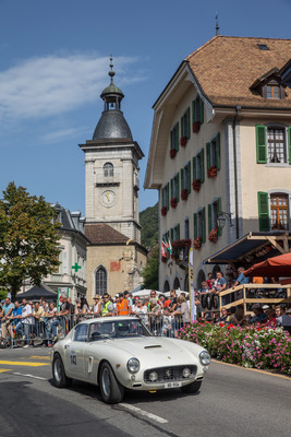 … von der Kirche direkt zum Start ging.