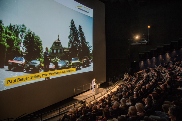 … während Paul Berger im i-Max vor rund 300 geladenen Gästen seine Laudatio hält.