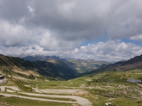 Bild 1 von Oldtimer-Spezialist «CEO Classic Event Organisation»