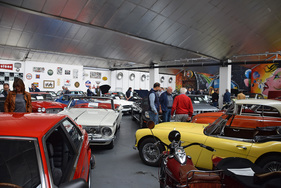 Bild 2 von Oldtimer-Spezialist «Oldtimer Galerie Toffen»